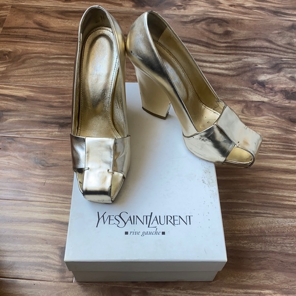 Yves Saint Laurent Shoes - Yves Saint Laurent YSL Dada Platinum Heels 40
